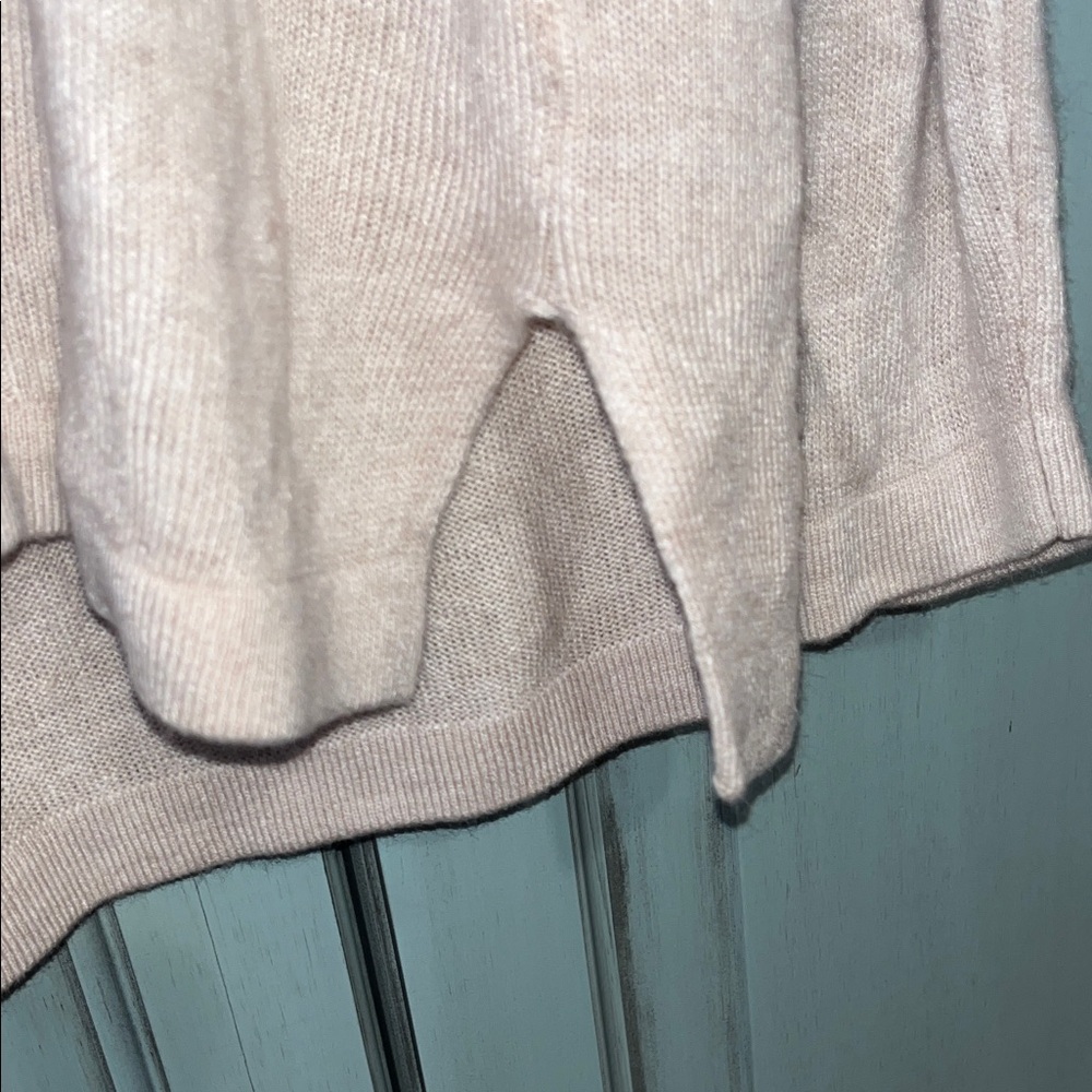 Sweater - Picture 4 of 5